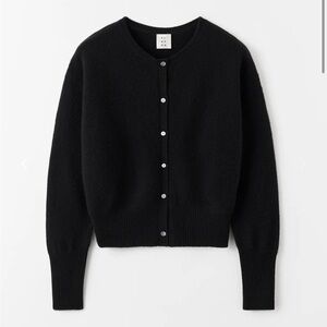 Almada label coco Black cashmere Crewneck Button-Up Cardigan size S